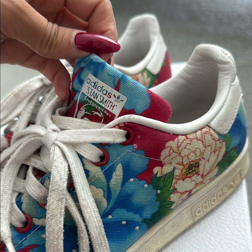 Limited edition Adidas Multicolor Floral Print Sneakers